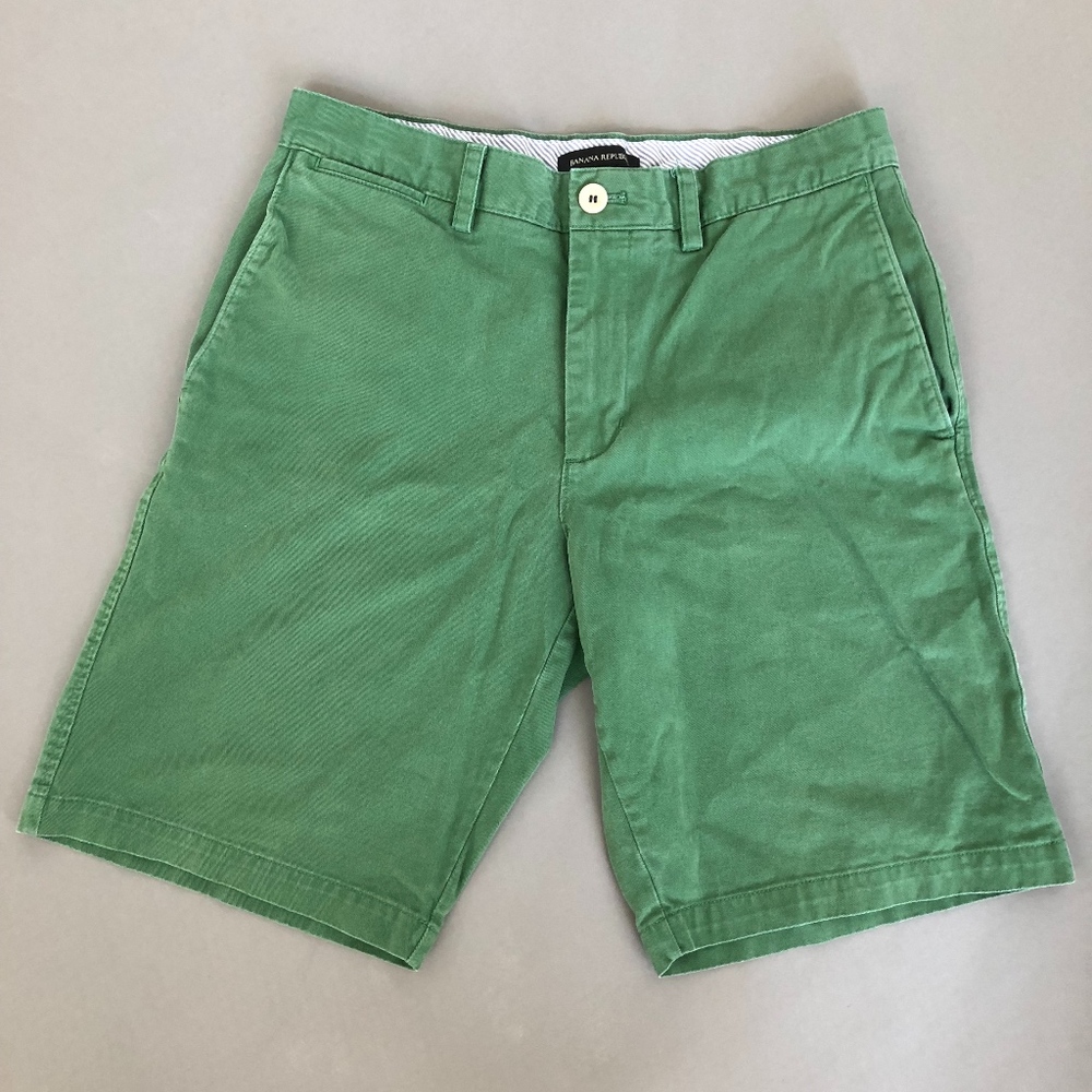 Banana Republic Men's Shorts - Green